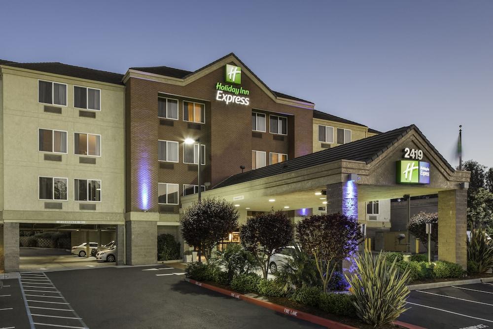 Holiday Inn Express Castro Valley Buitenkant foto