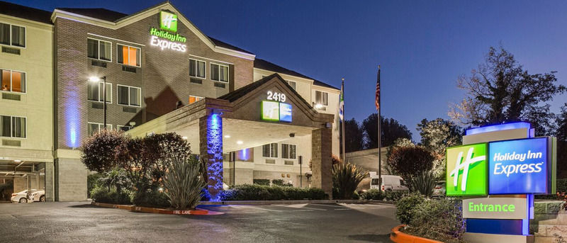 Holiday Inn Express Castro Valley Buitenkant foto