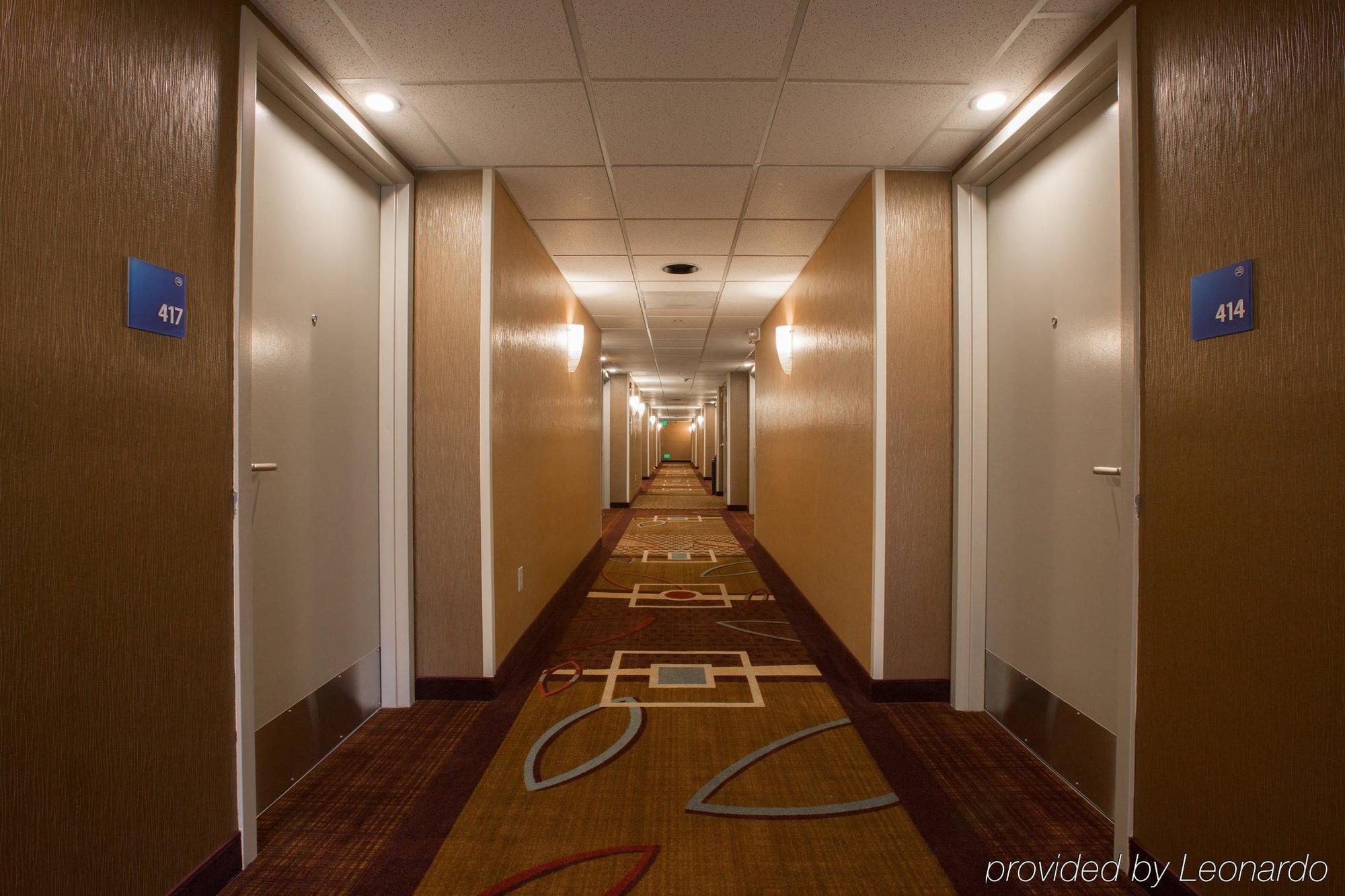 Holiday Inn Express Castro Valley Buitenkant foto