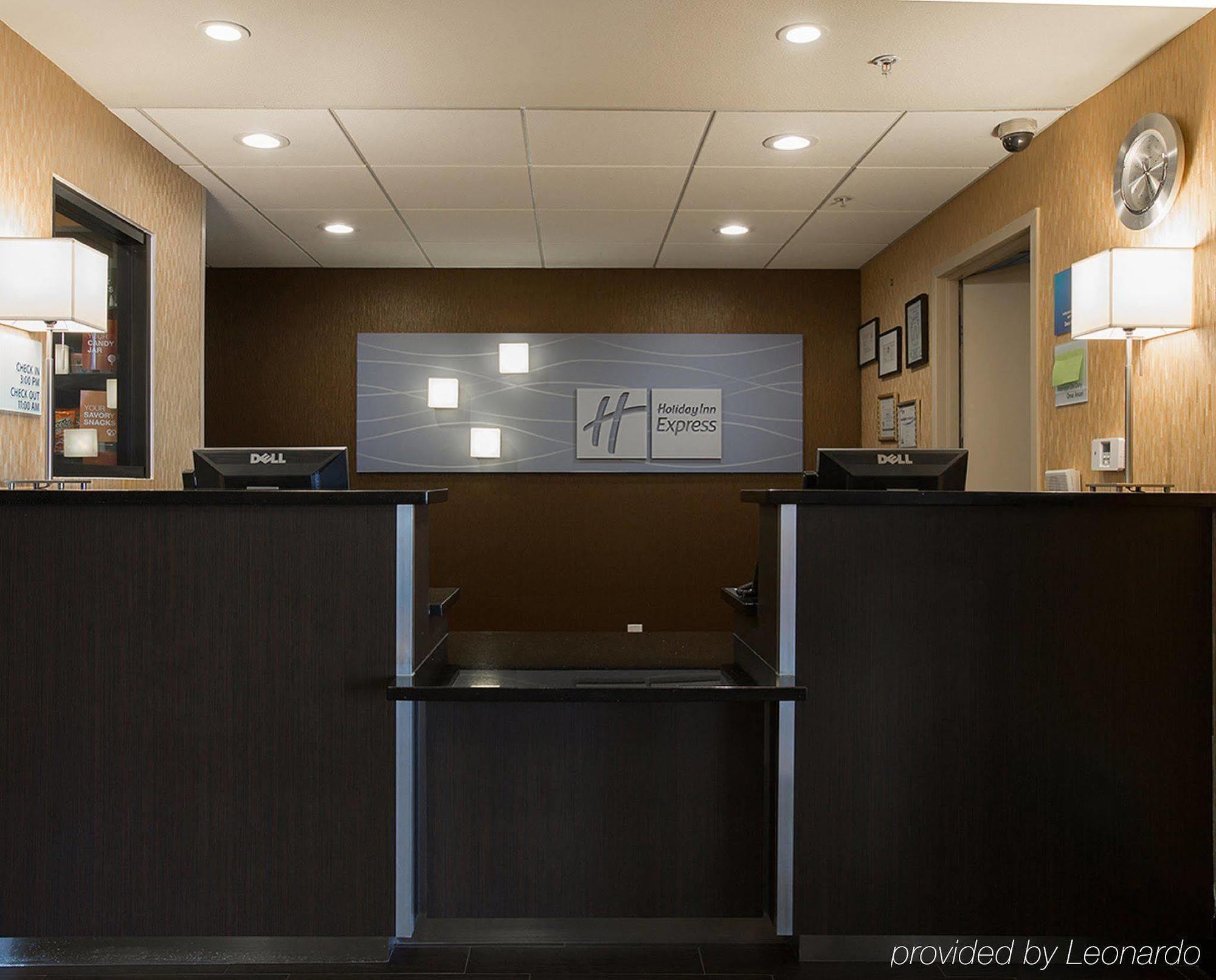 Holiday Inn Express Castro Valley Buitenkant foto